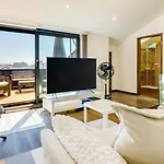 Casa Da /matosinhos, 2 Km From The Perafita