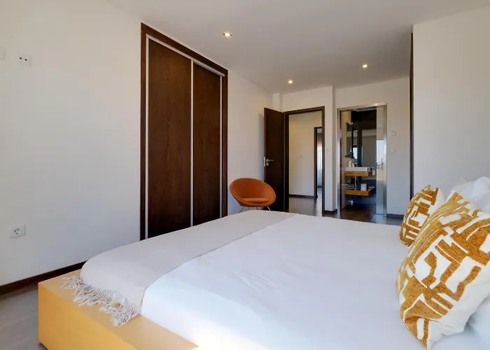 Casa Da /matosinhos, 2 Km From The بيت ضيافة